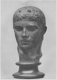 Дискобол (Фрагмент. Мирон. Римская мраморная копия. Около 450 г. Рим. Музей Терм)
