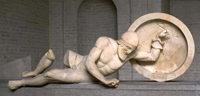 Раненый воин (Скульптура фронтона храма Афины Афайи на острове Эгина)